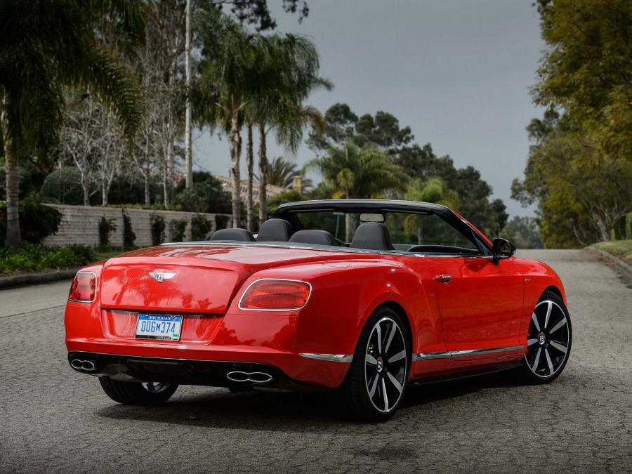  Bentley Continental GT V8 S Convertible 2013 года  (фото 10 из 18)
